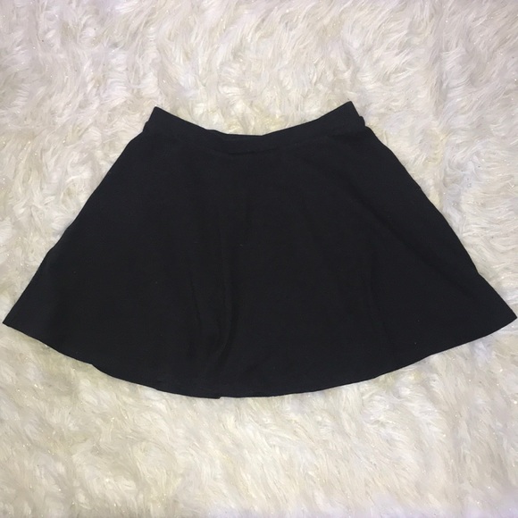 Forever 21 Dresses & Skirts - Black Mini Skirt Forever 21 Dresses & Skirts - Black Mini Skirt